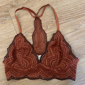 NWT rust lace bralette